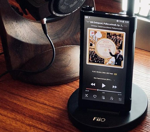 FiiO M15 